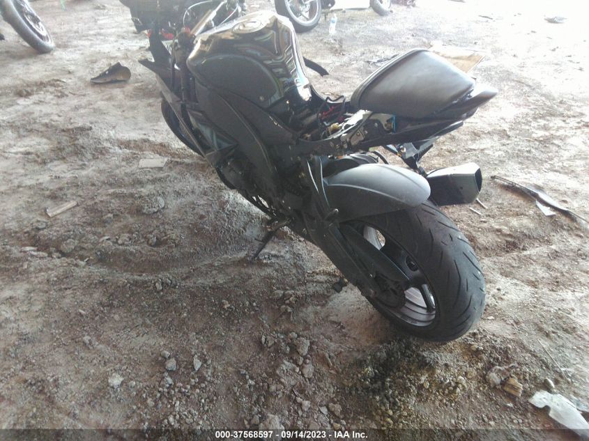 2010 KAWASAKI ZX1000 F JKAZXCF17AA001852