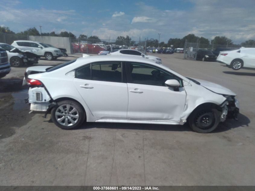 2022 TOYOTA COROLLA LE - JTDEPMAE9N3020675