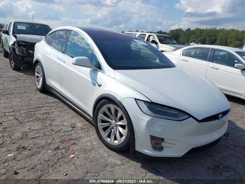 5YJXCAE21JF139983 TESLA MODEL X 75D/100D/P100D 2018
