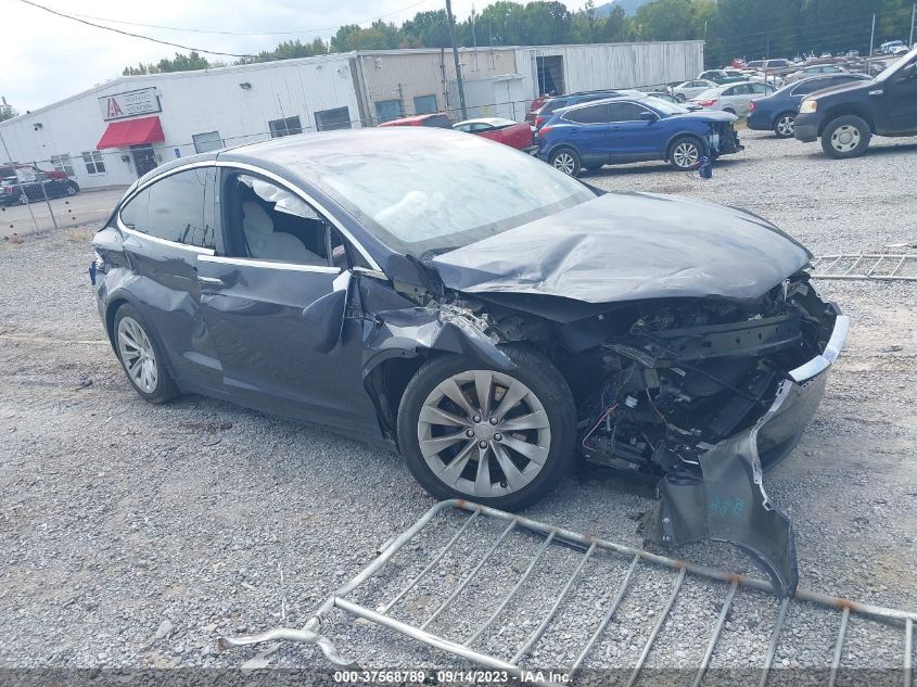 5YJXCDE28JF133793 TESLA MODEL X 100D 2018