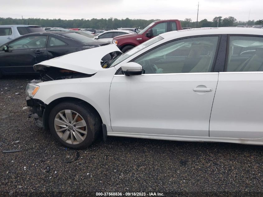 2016 VOLKSWAGEN JETTA SEDAN 1.4T SE W/CONNECTIVITY - 3VWD67AJXGM360767