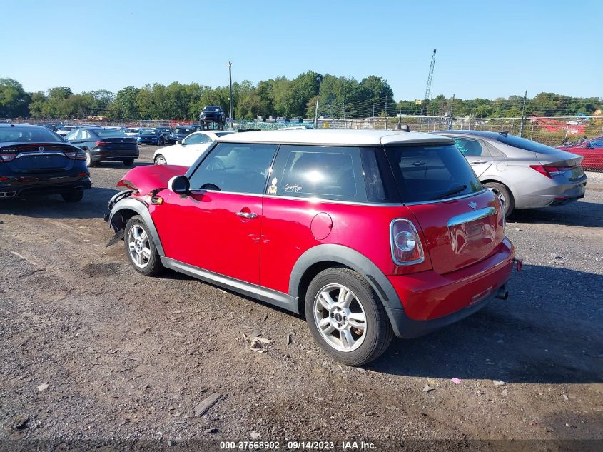 2013 MINI COOPER HARDTOP WMWSU3C56DT373969