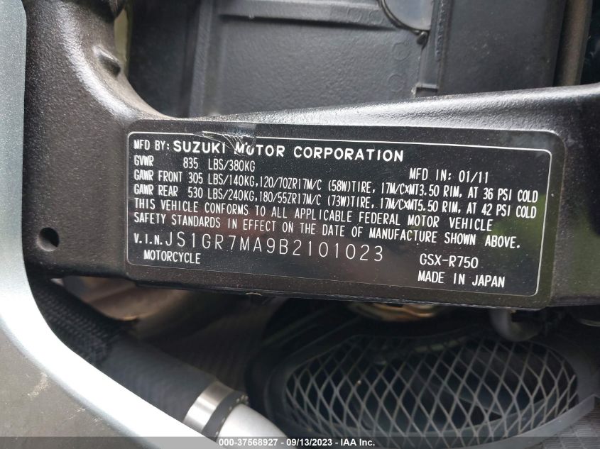 2011 SUZUKI GSX750 JS1GR7MA9B2101023