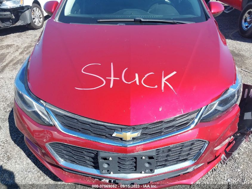 2018 CHEVROLET CRUZE LT - 1G1BE5SM2J7208597
