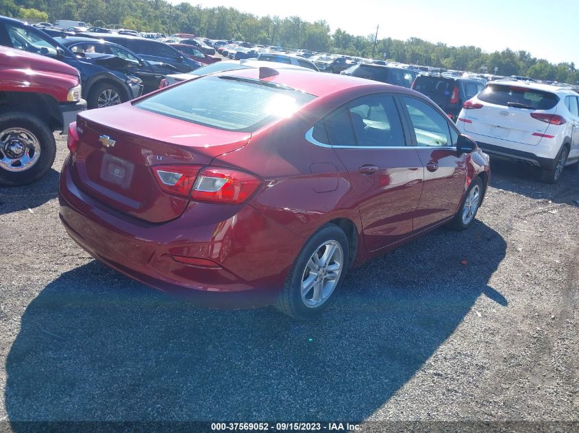 2018 CHEVROLET CRUZE LT - 1G1BE5SM2J7208597