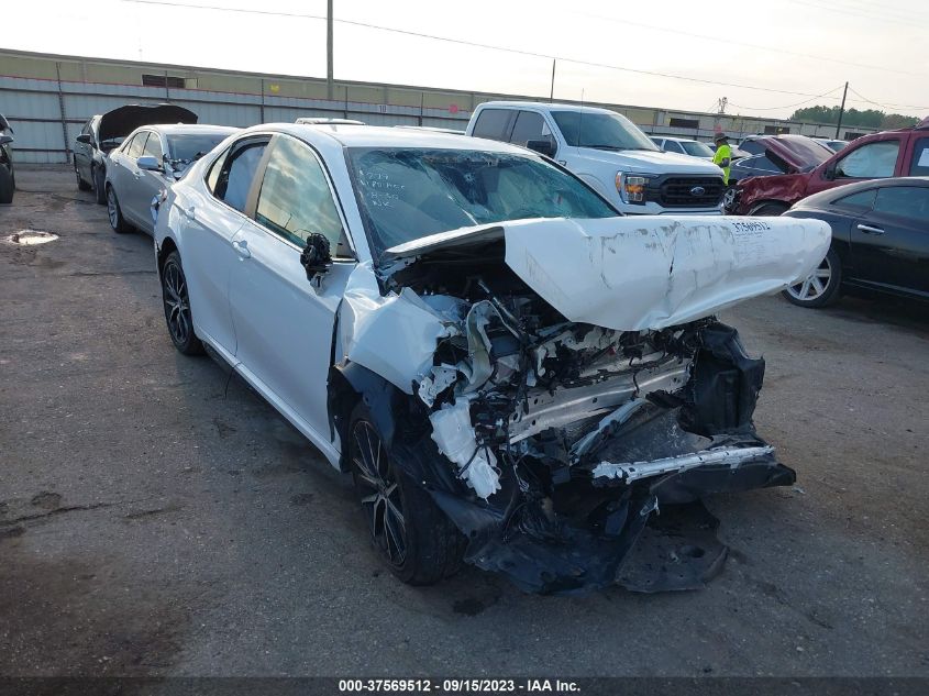 2022 TOYOTA CAMRY SE - 4T1G11AK1NU664871