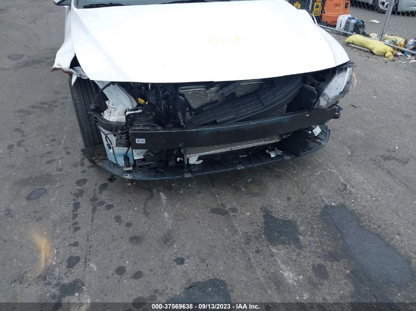 5NPLM4AG3PH103866 Hyundai Elantra SEL 6