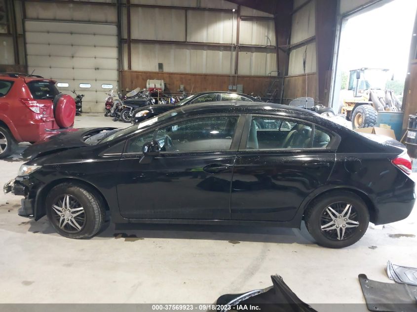 2013 HONDA CIVIC SDN LX - 2HGFB2F5XDH563630