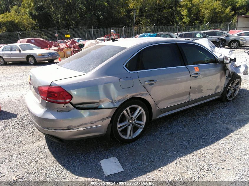 2014 VOLKSWAGEN PASSAT TDI SEL PREMIUM - 1VWCN7A37EC071490
