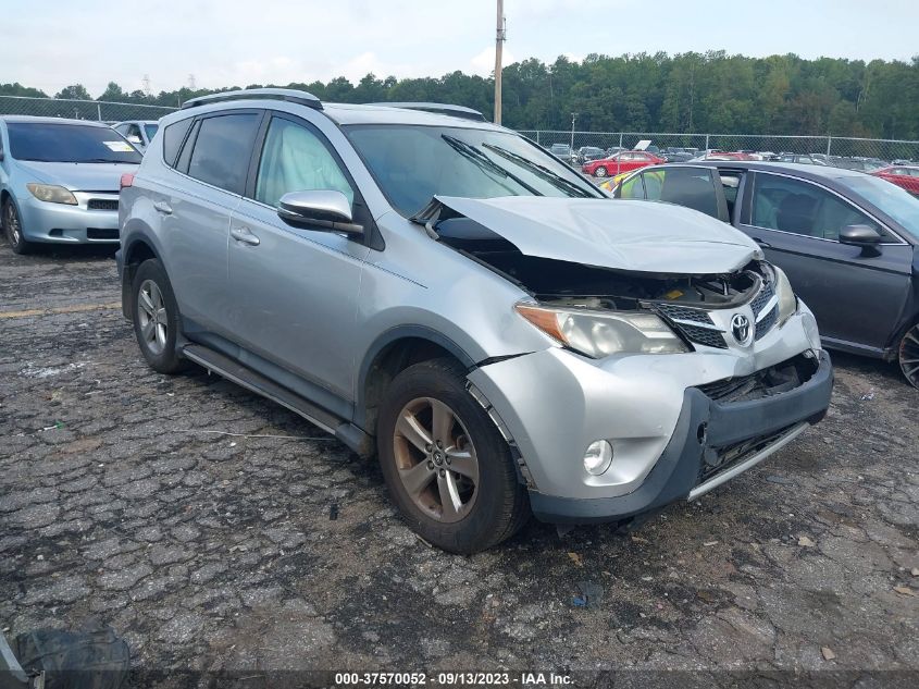 2015 TOYOTA RAV4 XLE - 2T3WFREV7FW168286