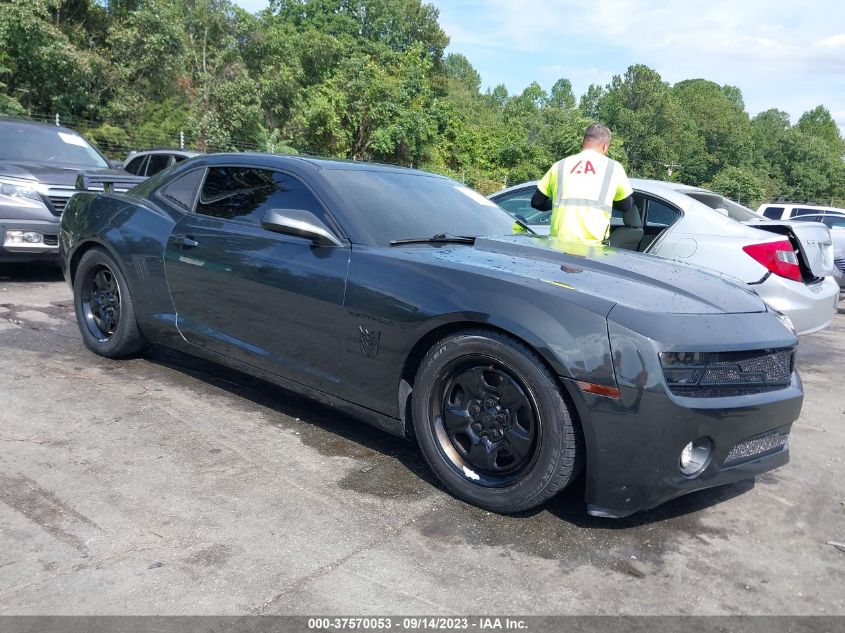 2013 CHEVROLET CAMARO LS - 2G1FA1E31D9118174