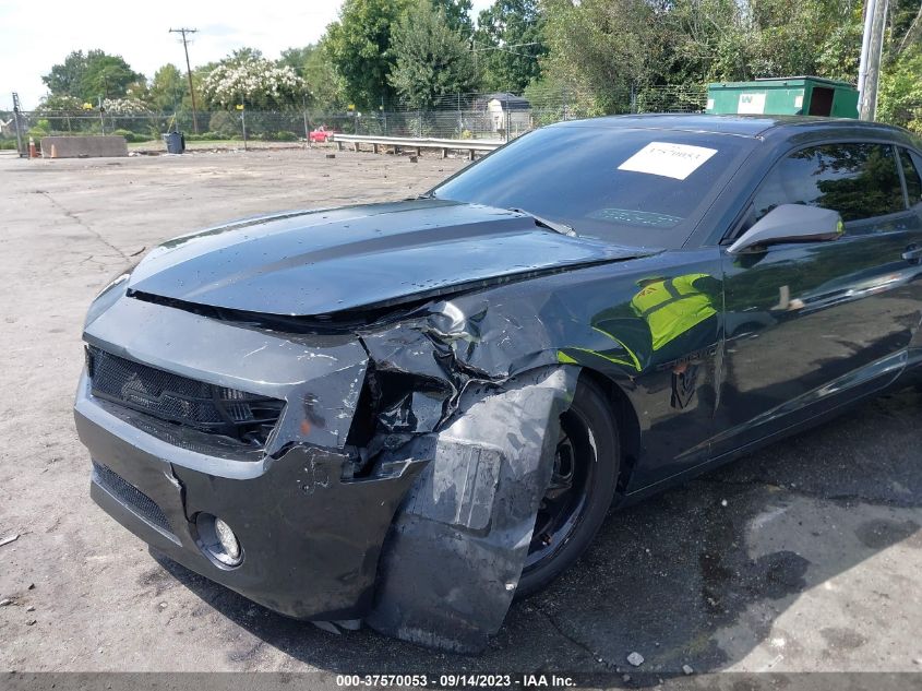 2013 CHEVROLET CAMARO LS - 2G1FA1E31D9118174