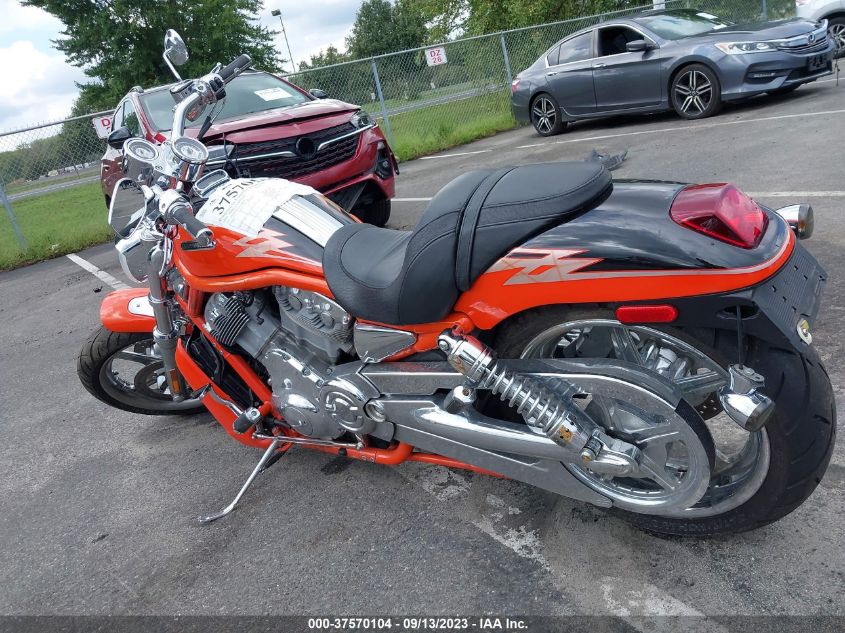 2005 HARLEY-DAVIDSON VRSCSE 1HD1PMG115K976093