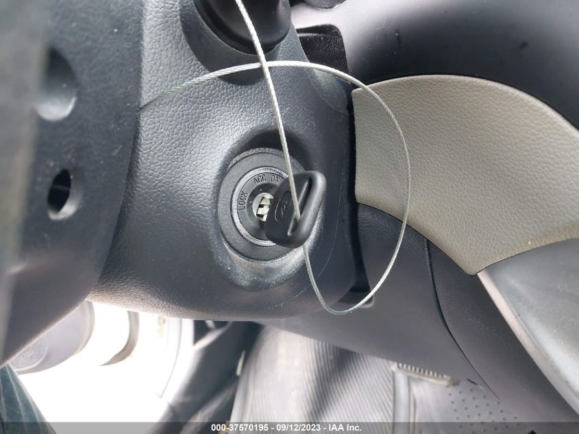 2014 KIA RIO LX - KNADM4A37E6418482