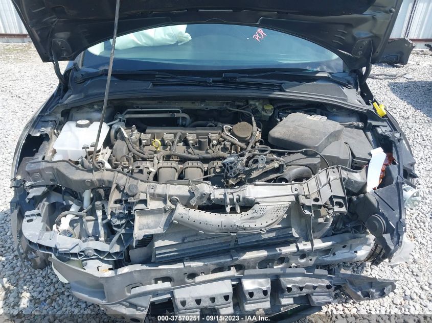 2015 FORD FOCUS - 1FAD93K23FL333318