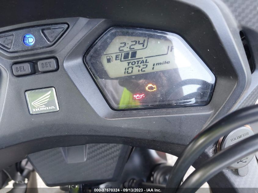 2016 HONDA CBR650 F - MLHRC740XG5200234