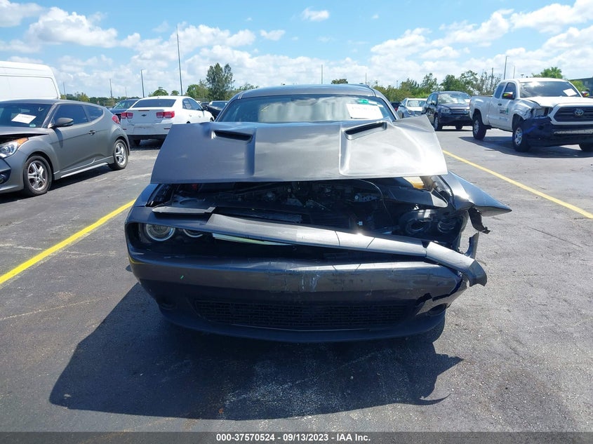 VIN 2C3CDZAG9KH525613 2019 DODGE CHALLENGER SXT
