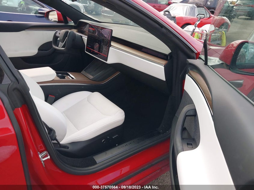 VIN 5YJSA1E56NF468520 2022 TESLA MODEL S