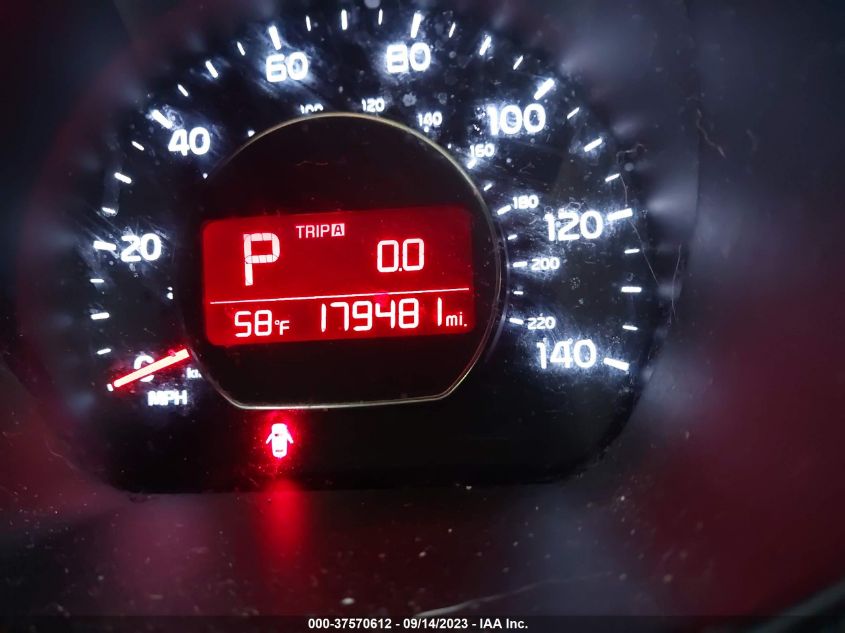 2014 KIA SOUL BASE - KNDJN2A26E7067816