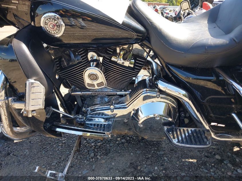 2004 HARLEY-DAVIDSON FLHTCUI - 1HD1FCW114Y604229