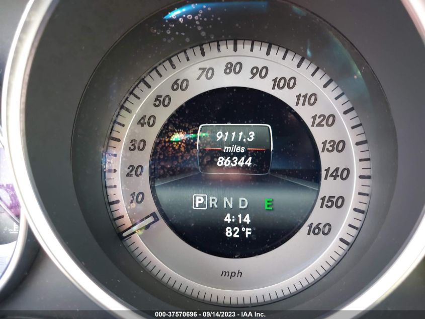 2014 MERCEDES-BENZ C 250 SPORT/LUXURY WDDGF4HBXEA945877