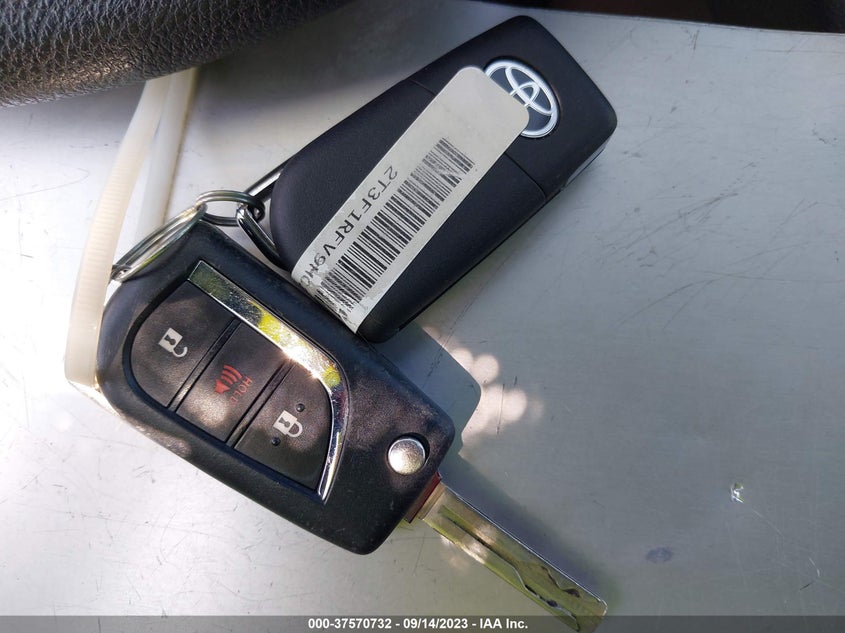 VIN 2T3F1RFV9MC228550 2021 TOYOTA RAV4 LE