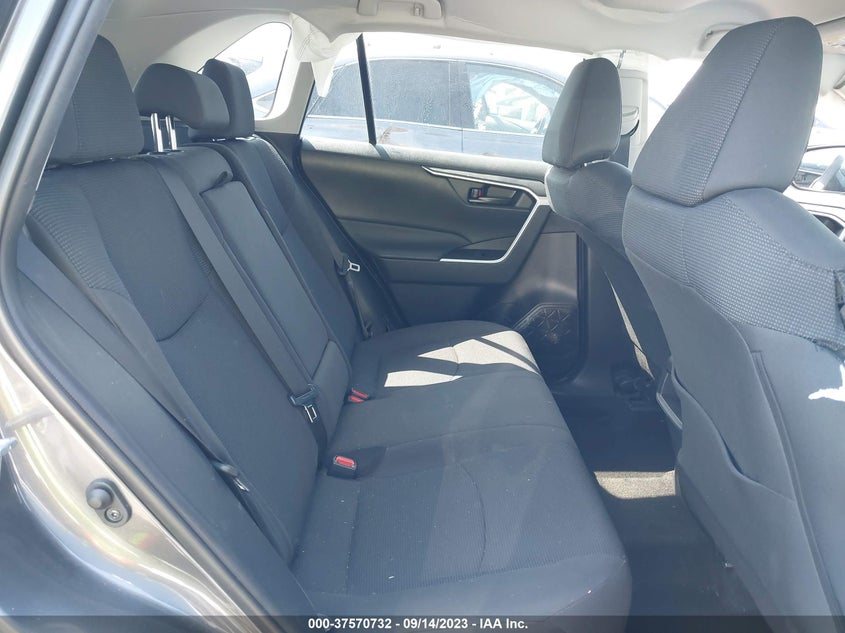 VIN 2T3F1RFV9MC228550 2021 TOYOTA RAV4 LE
