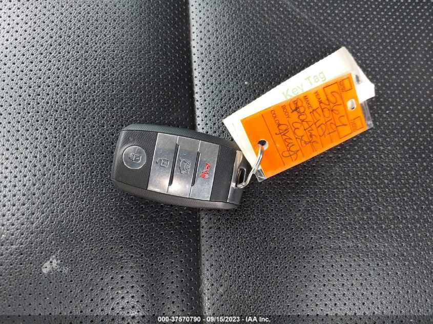 2019 KIA SPORTAGE EX - KNDPN3AC5K7568118