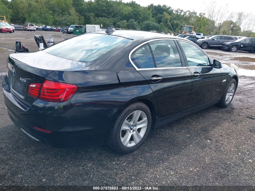 2013 BMW 5 SERIES 528I XDRIVE - WBAXH5C54DD111383