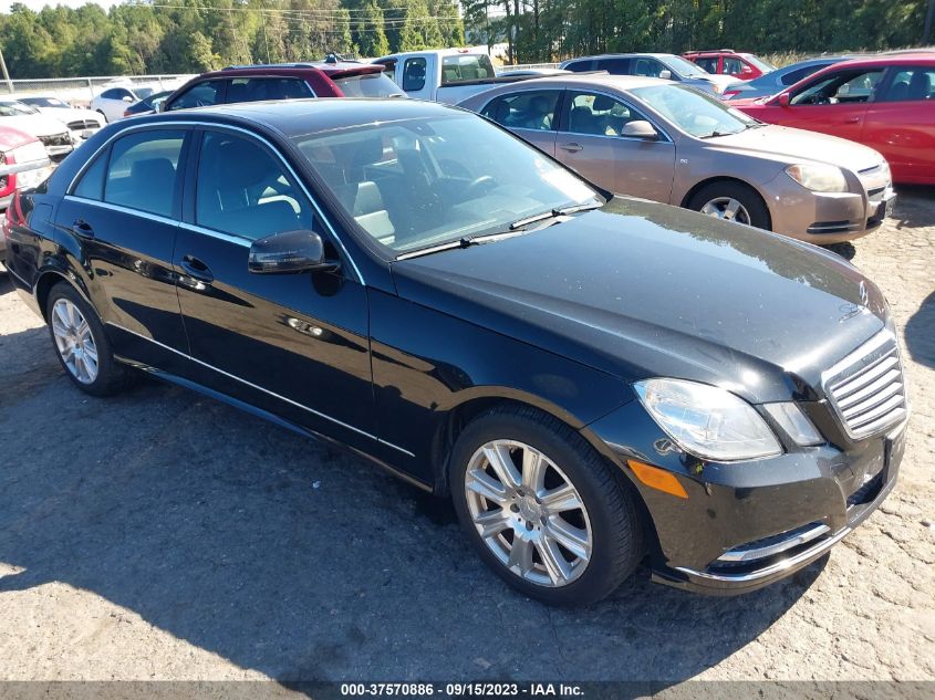 2013 MERCEDES-BENZ E 350 WDDHF5KB8DA709469