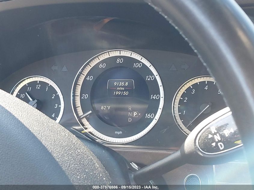 2013 MERCEDES-BENZ E 350 WDDHF5KB8DA709469