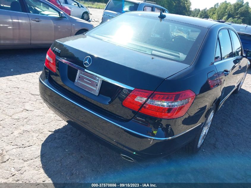 2013 MERCEDES-BENZ E 350 WDDHF5KB8DA709469