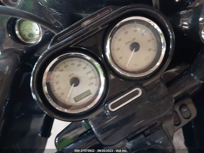 2008 HARLEY-DAVIDSON FLTR 1HD1FS4158Y603622