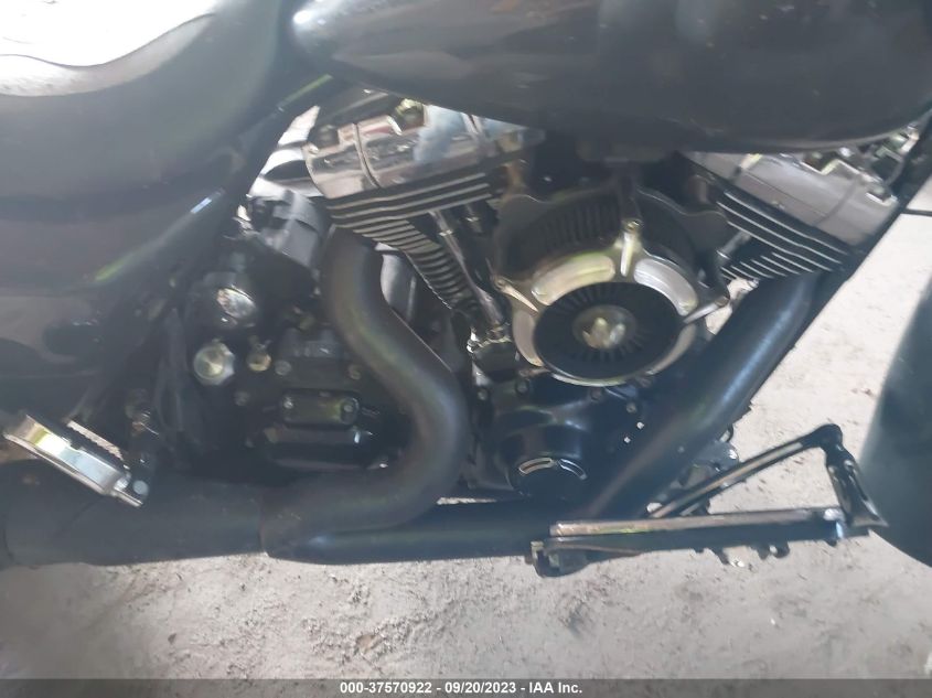2008 HARLEY-DAVIDSON FLTR 1HD1FS4158Y603622