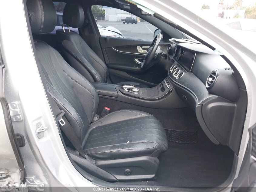 VIN WDDZF4KB2HA046582 2017 MERCEDES-BENZ E-CLASS E 300