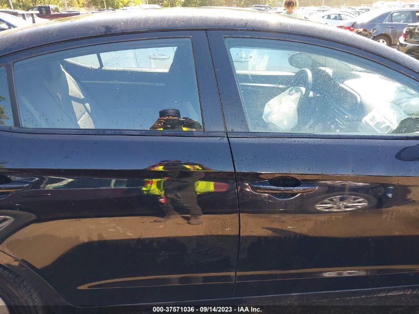 2019 HYUNDAI ELANTRA SE - 5NPD74LFXKH467405