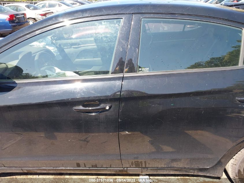 2019 HYUNDAI ELANTRA SE - 5NPD74LFXKH467405