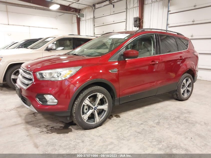 2017 FORD ESCAPE SE - 1FMCU9G98HUA89374