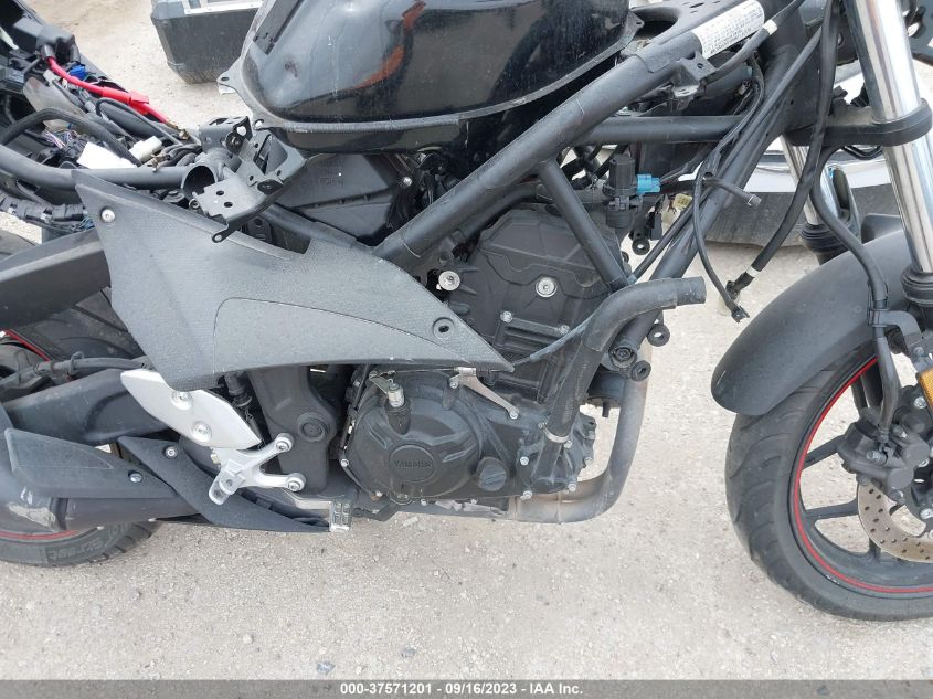 2017 YAMAHA YZFR3 MH3RH06YXHK016379