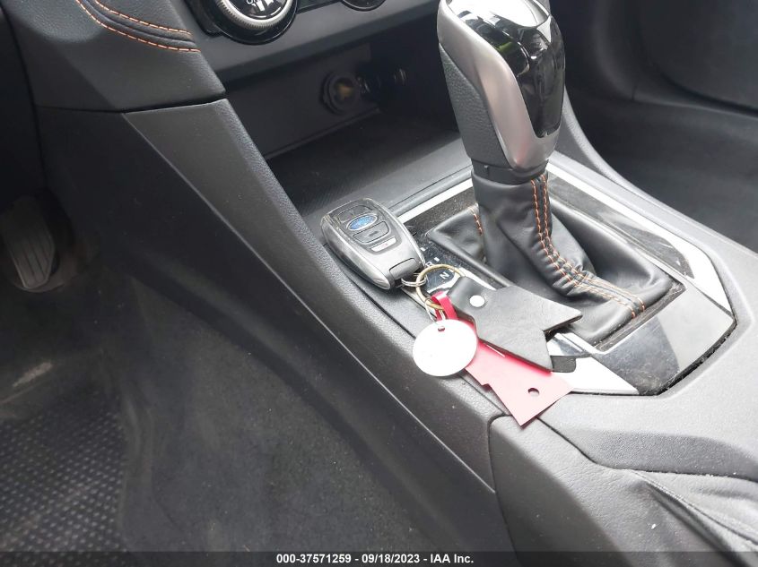 2018 SUBARU CROSSTREK LIMITED - JF2GTAMCXJH280675