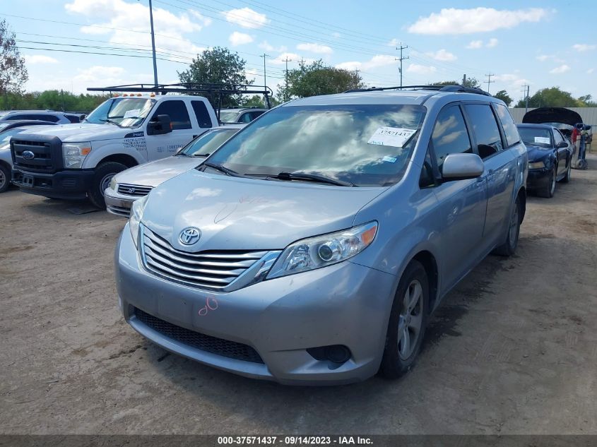 5TDKK3DC7FS659398 2015 TOYOTA SIENNA, photo no. 2