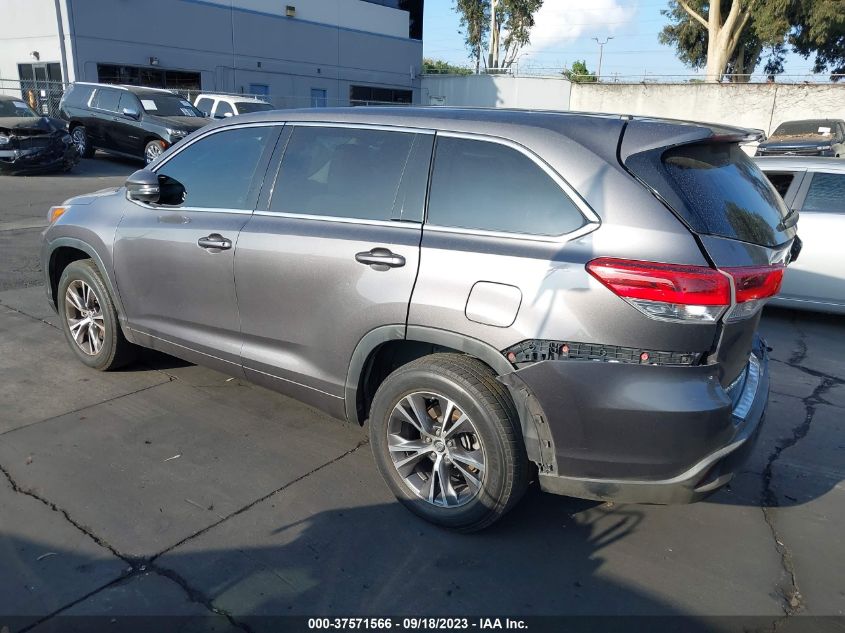 2018 TOYOTA HIGHLANDER LE - 5TDZARFH4JS033863