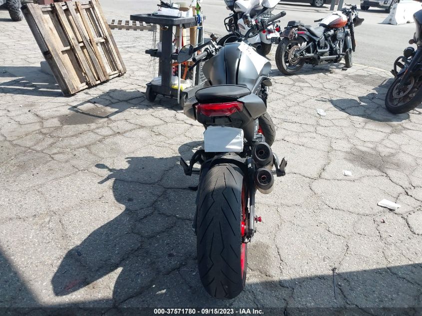2022 DUCATI MONSTER - ZDMMAMDT1NB005668