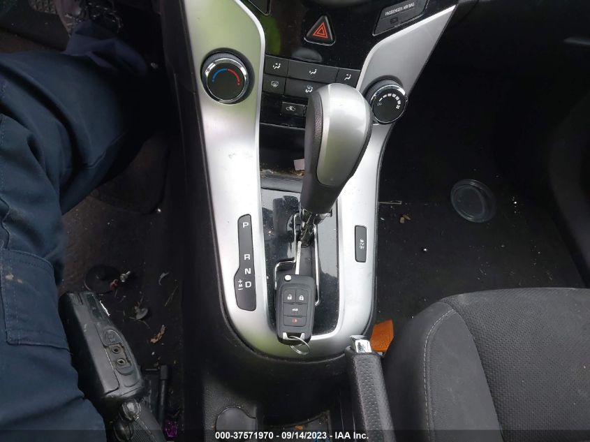 2015 CHEVROLET CRUZE LT - 1G1PC5SB0F7232995