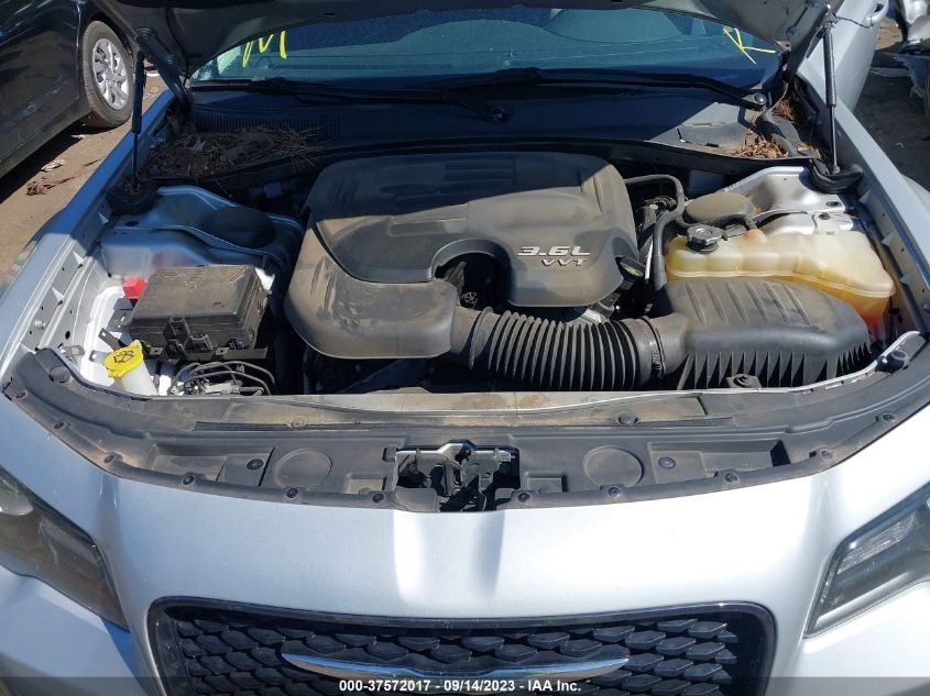 2019 CHRYSLER 300 TOURING - 2C3CCAAG8KH601567