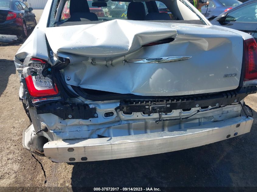 2019 CHRYSLER 300 TOURING - 2C3CCAAG8KH601567