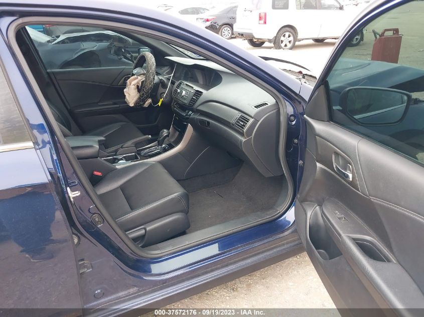 2016 HONDA ACCORD SEDAN SPORT - 1HGCR2F57GA082185