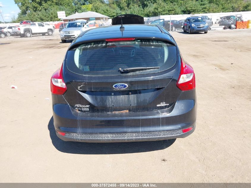 2014 FORD FOCUS SE - 1FADP3K22EL347984