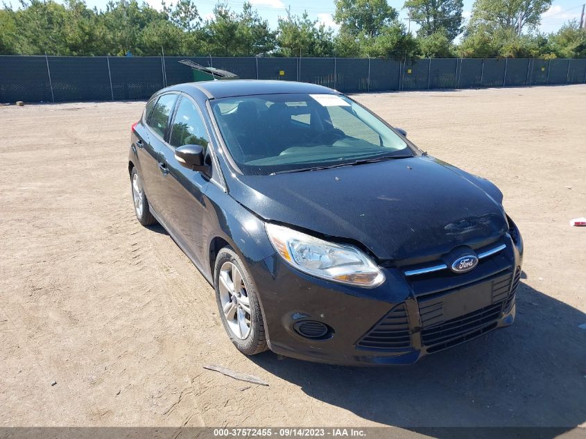 2014 FORD FOCUS SE - 1FADP3K22EL347984