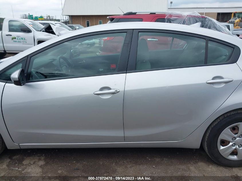2016 KIA FORTE LX - KNAFK4A68G5523310